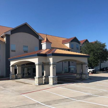 Fairbridge Inn & Suites Cuero Buitenkant foto