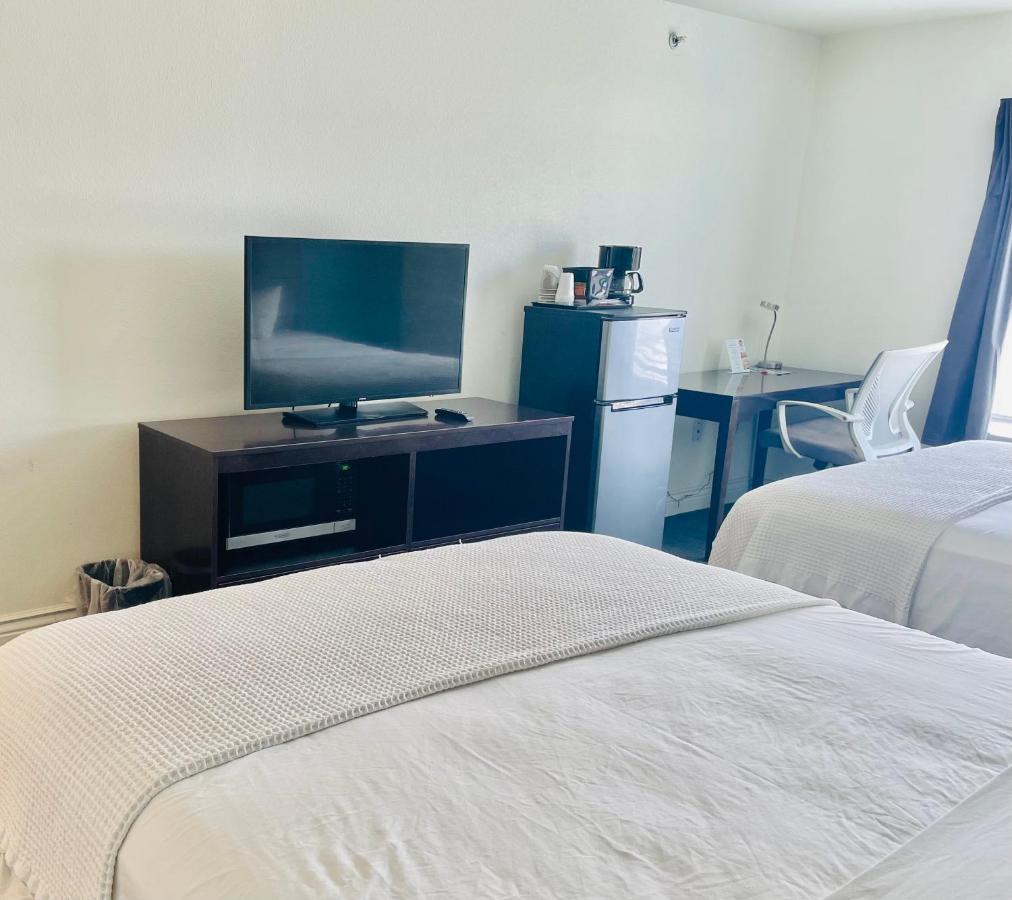 Fairbridge Inn & Suites Cuero Buitenkant foto