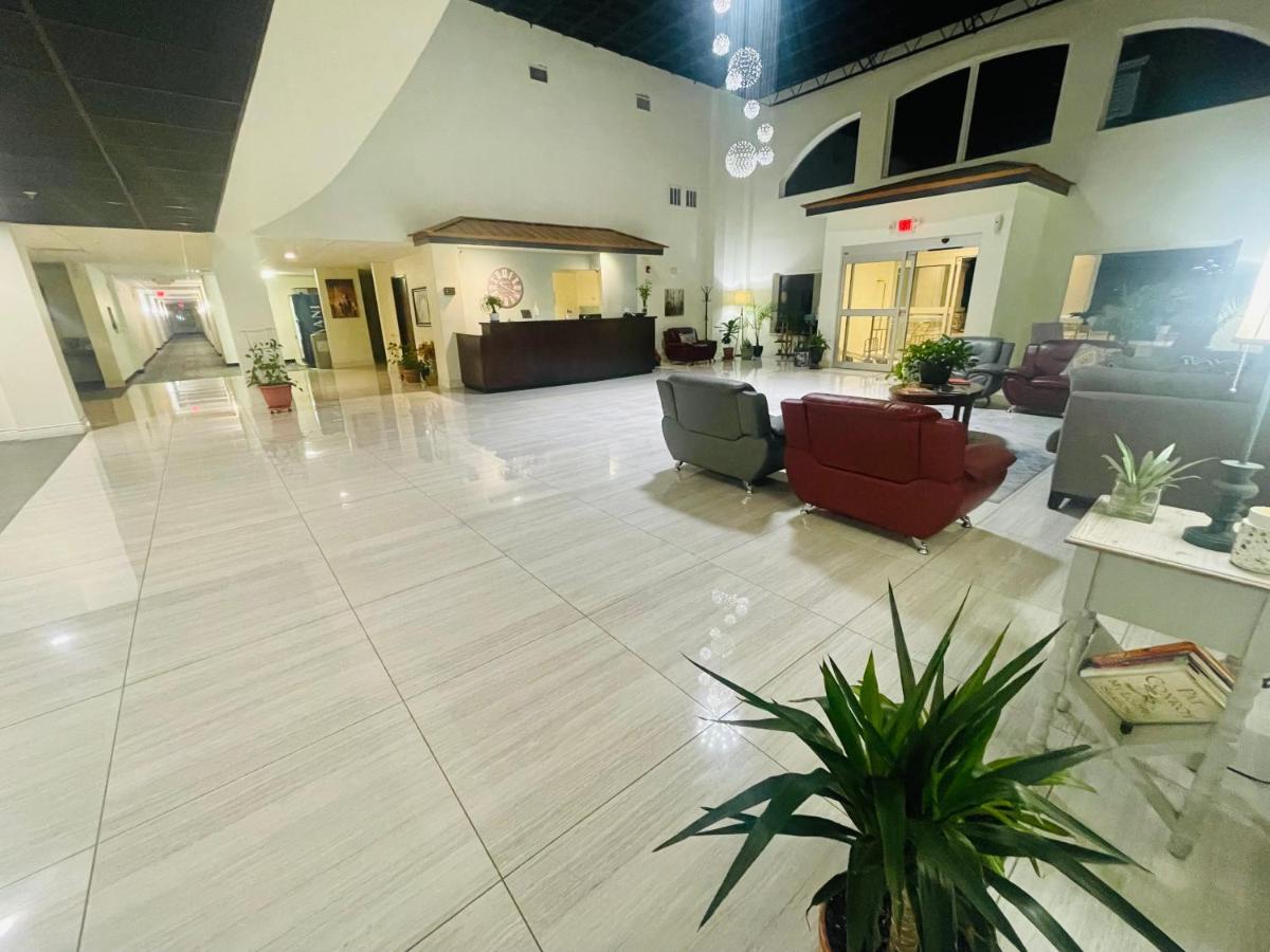 Fairbridge Inn & Suites Cuero Buitenkant foto